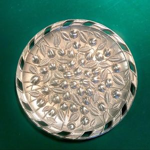 Vintage Wilton Armetale Pewter 12” serving tray